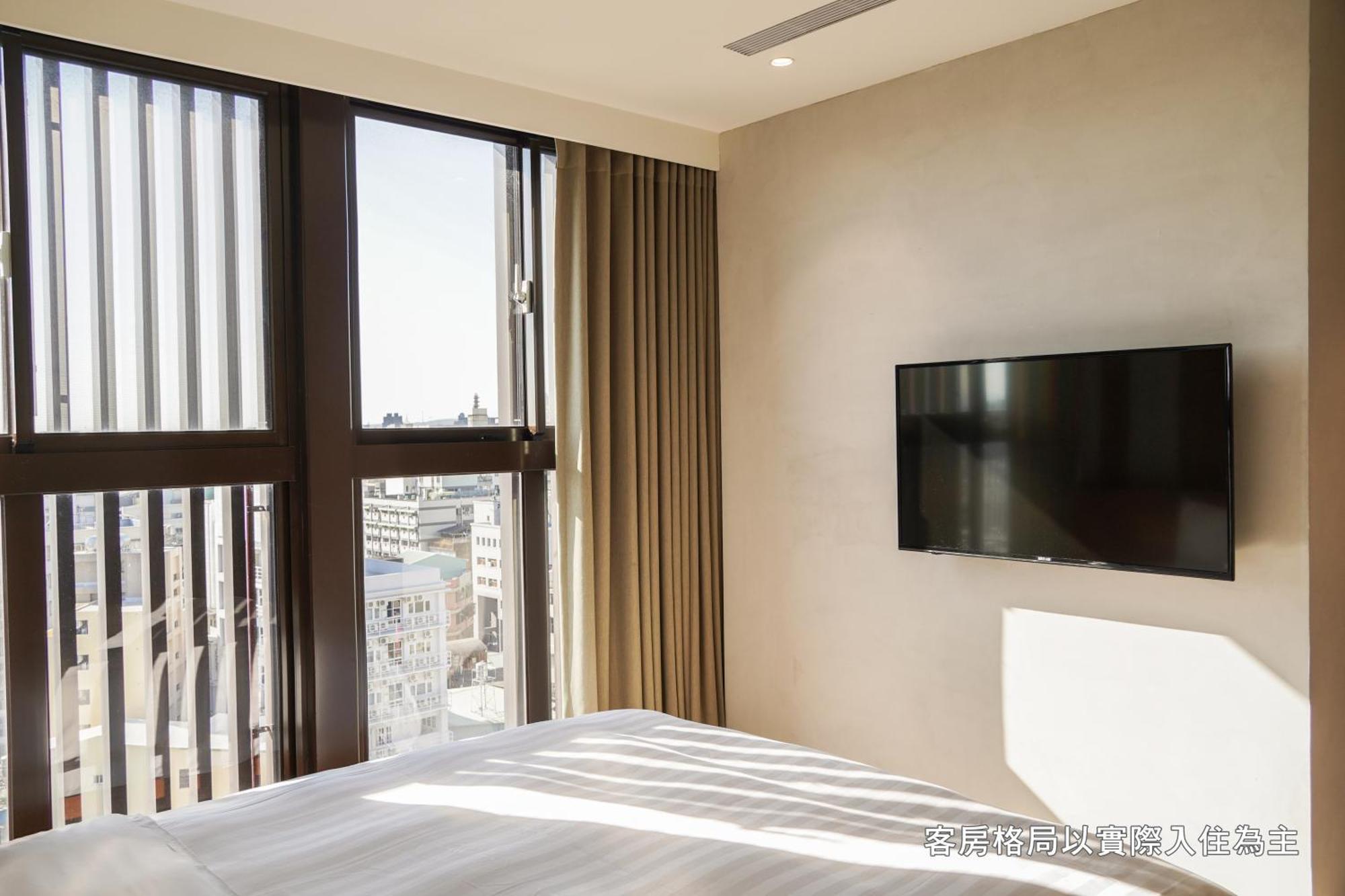 Central Land Hotel Taichung Exterior foto